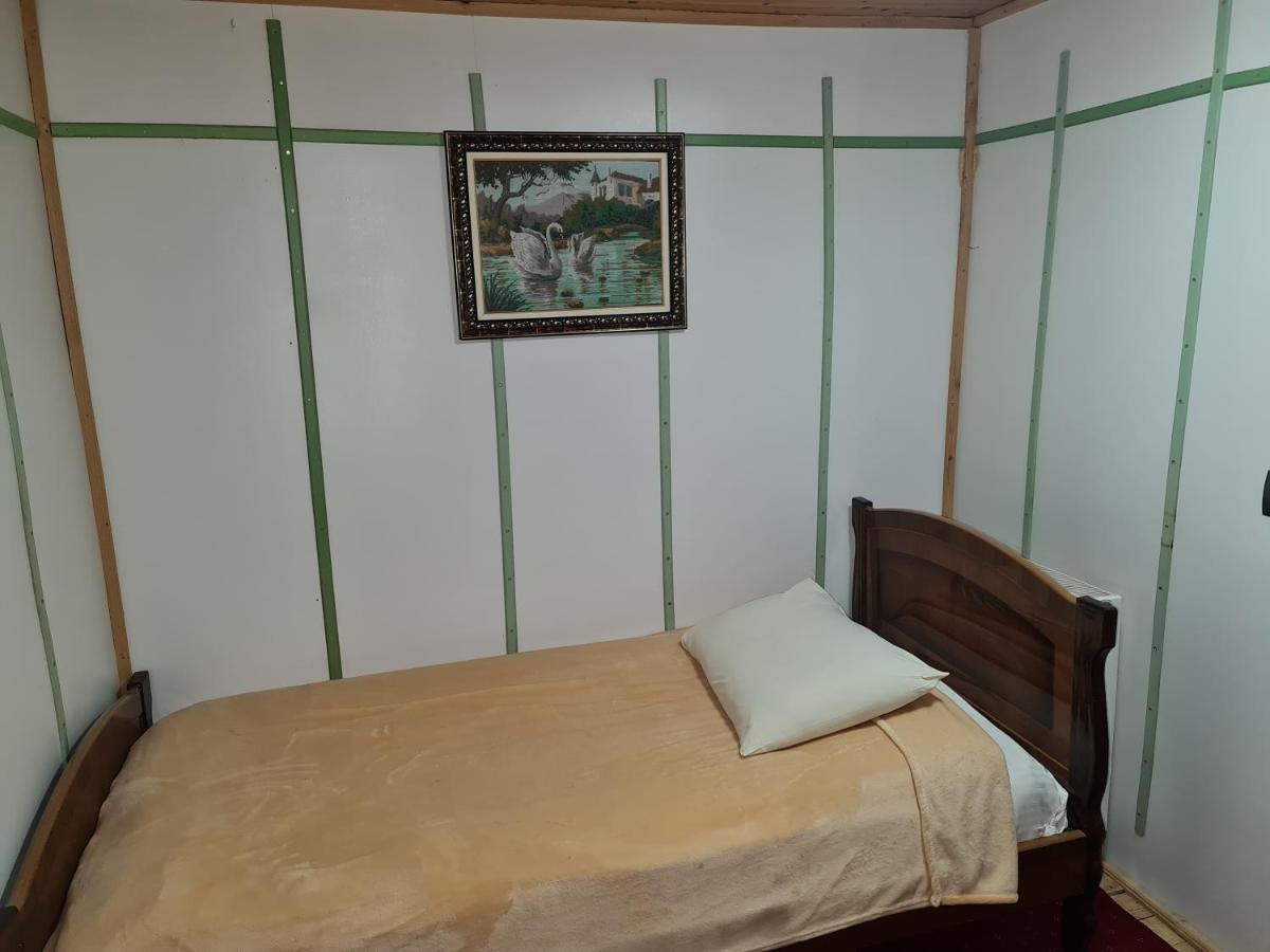 מלון Erseke Sofra Kolonjare Agroturizem מראה חיצוני תמונה